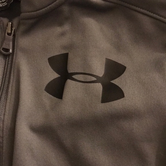 Under armor zip up sweater - Picture 2 of 2